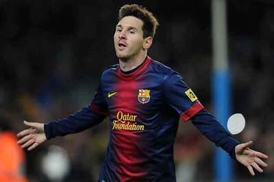 Messi hits brace in Barcelona's 3-1 win over Rayo