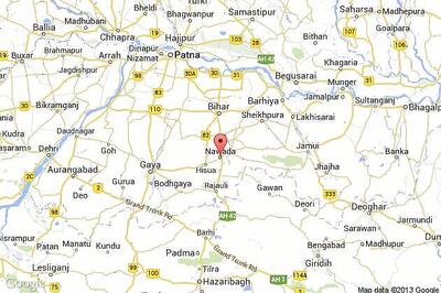 Bike-borne criminals loot Rs 3.5 lakh from school teacher