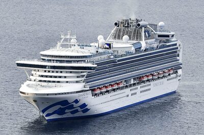 Japan Quarantines 3,500 on Cruise Ship after 85-year-old Tests Positive for Coronavirus