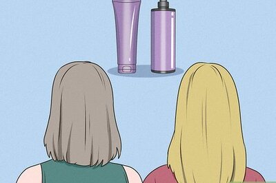 How to Apply Purple Shampoo Correctly