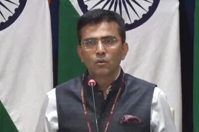 MEA Will Request China to Evacuate Indians from Wuhan, Say Officials