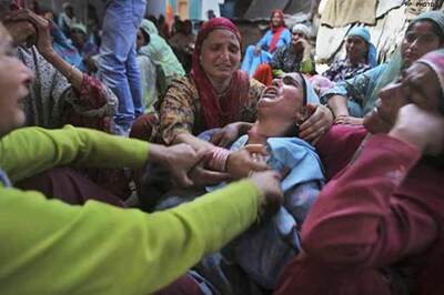 Another day of curfew, protest in Kashmir Valley