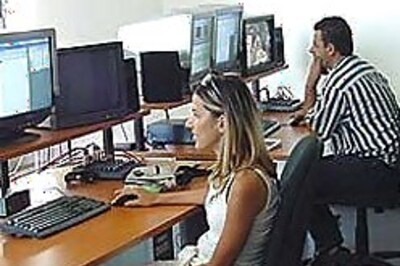 Pak to crack down on websites