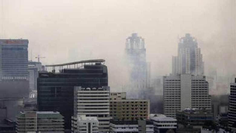 Bangkok burns as Thai troops hunt protestors
