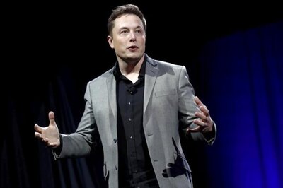 Elon Musk's Tesla Starts Recruiting for Senior Roles in India; to Enter Market This Year