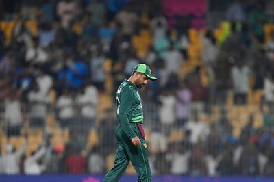 'I Didn't Understand Why Babar Azam Gave Ball to Mohammad Nawaz in That Over': Wasim Akram