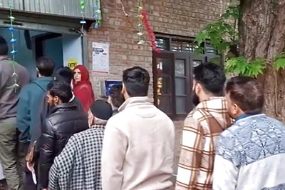 Lok Sabha Election 2024: 24.78% Turnout Till 11 AM in Phase 4, J&K Sees Lowest Voting So Far