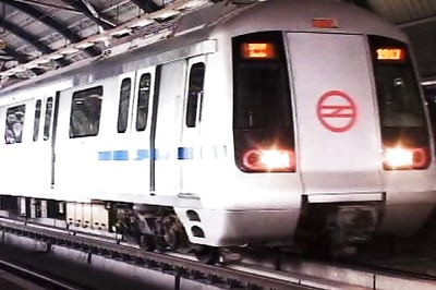 Power failure hits Delhi Metro services
