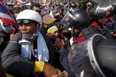 Thai capital under state of emergency as protesters dig in