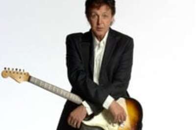 McCartney's guitar sold for £330,000