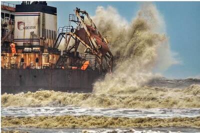 News18 Afternoon Digest: Mumbai Airport Shut as Cyclonic Storm Turns 'Extremely Severe', 2 Bengal Ministers Held in Narada Sting Case