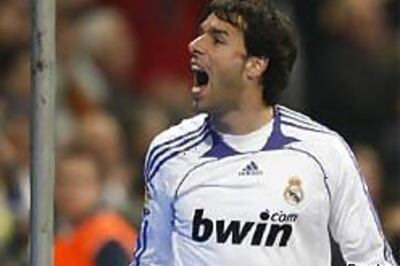 Van Nistelrooy to remain with Real Madrid till 2010
