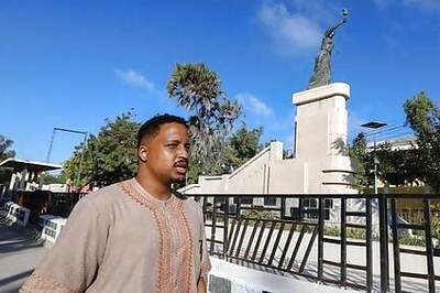 Somali Architect Looks At City's Ruined Past And Dreams Of The Future