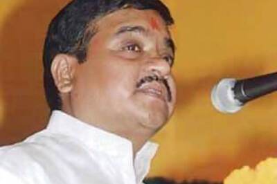 R R Patil brushes up Hindi, but will stick to Marathi
