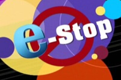 e-stop: Sneak peek at hockey girls | SRK 'n' Nicole