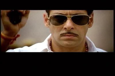 Salman's family is patriotic: Bal Thackeray