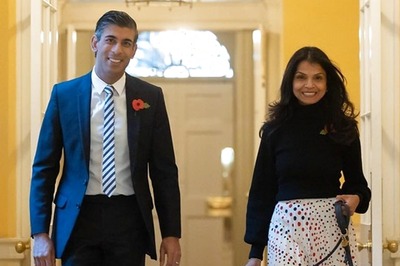 How to Style a Midi Skirt in Four Different Ways