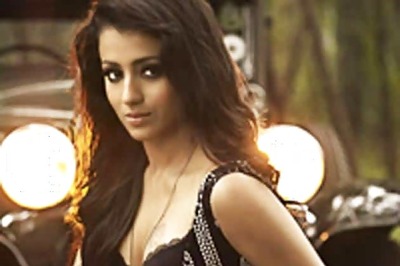 Trisha offends Hindu People's Party with drunken act