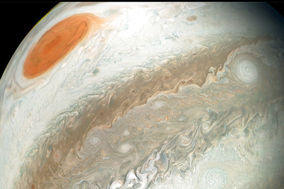 Attention Stargazers! Jupiter Comes Closest to Earth in 59 Yrs, Appears Brightest in Sky | WATCH HERE