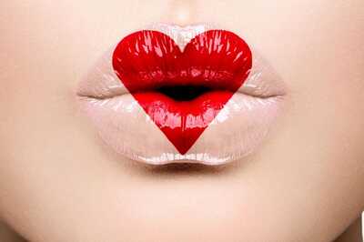 Valentine's Day 2023: Classic Red to Vibrant Gloss, 5 Gorgeous Lipstick Shades to Wear this Love Day