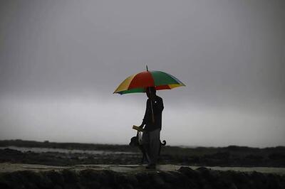 Monsoon reaches Bihar, to hit Eastern UP by Friday