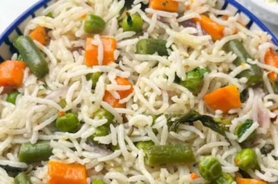 Craving Something Healthy And Delicious? Try This Hotel-Style Veg Pulao For A Wholesome Meal