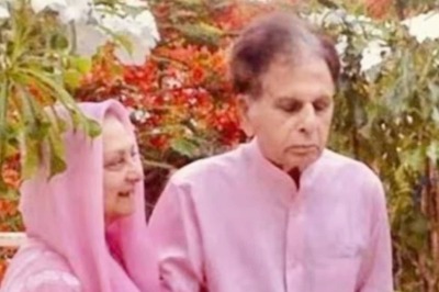 Dilip Kumar’s Sister Farida Hospitalised, Saira Banu Looking After Her: Report