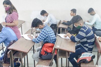 Integrated Mobile App for TNPSC, Competitive Exam Aspirants: TN Minister