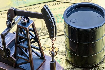 Oil Prices Surge on Supply Cuts and Anticipation of Post-Holiday Demand in US