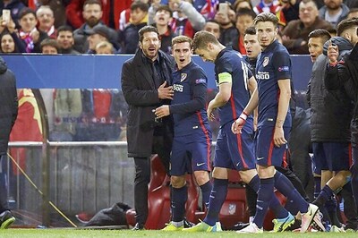 Diego Simeone Hails Atletico Madrid Players After Knocking Out Barcelona