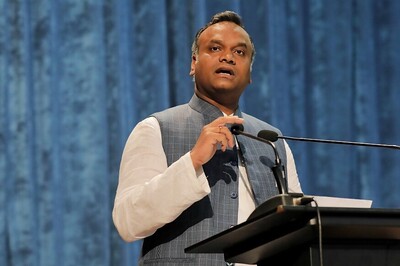 ‘Operation Kamal’ Would be Met With ‘Operation Hand’, Karnataka Minister Priyank Kharge Warns BJP