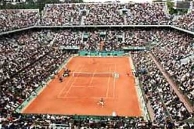 Men, women equal at French Open
