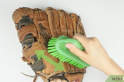 How to Clean a Baseball Glove