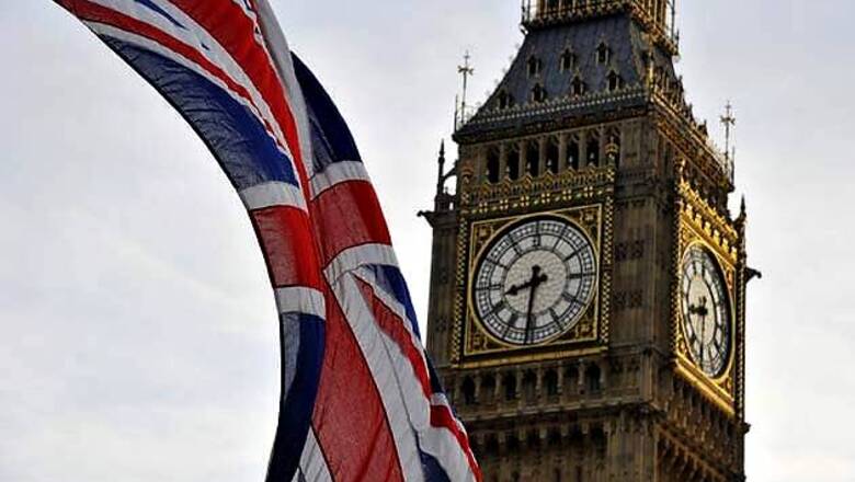 Major drop in Indian doctors coming to UK: Report