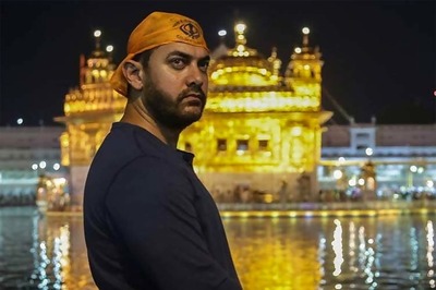 Aamir Khan takes time out of 'Dangal' shooting schedule to visit the Golden Temple