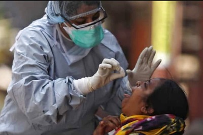 20 Passengers from UK Test Positive for Covid-19 in India, Reports of 4 in Ahmedabad Show High Viral Load