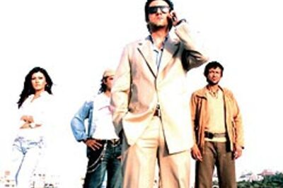 Fardeen thrills, Koena kills