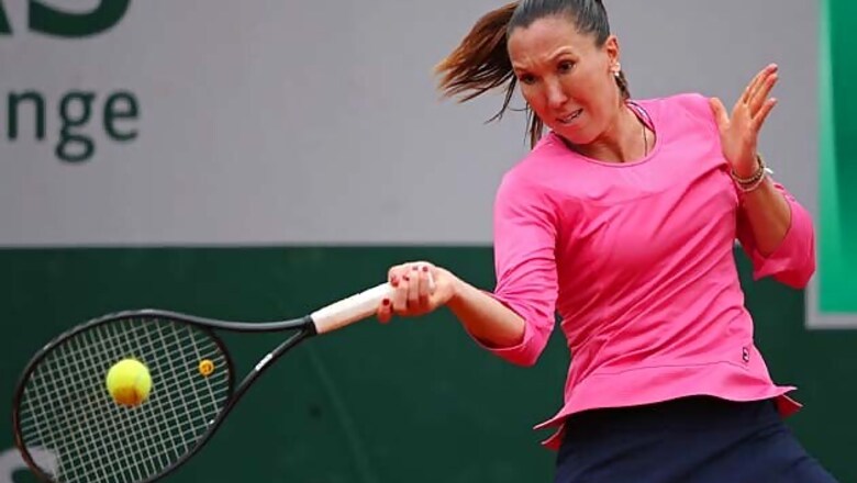 Former No. 1 Jankovic advances at French Open