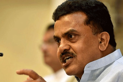 All Governors are Govt Stooges: Sanjay Nirupam Wades Into Row in Attempt to Set J&K Guv Straight