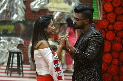 Bigg Boss 11: Hina Khan Is Upset With Boyfriend Rocky Jaiswal And The Reason Will Shock You!