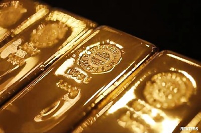 Gold declines to hit multi-month low of Rs 28,350