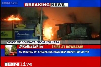 Kolkata: Major fire breaks out in Bowbazaar's Plywood store; no casualty reported