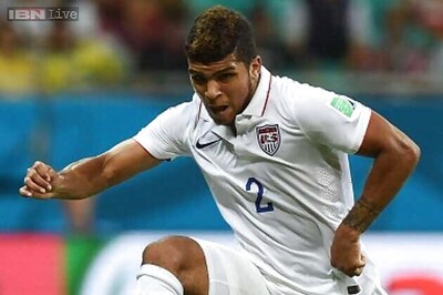 Tottenham Hotspur sign American defender Yedlin