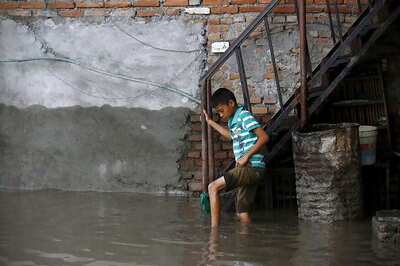 200 Indian Tourists Among 600 Stranded in Nepal Due to Floods