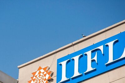 IIFL Finance Shares Rise 10% After Fairfax Commits $200 Million Liquidity Support