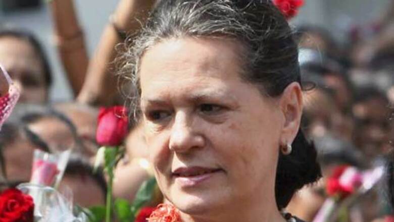 Cong core group meets on parliament logjam