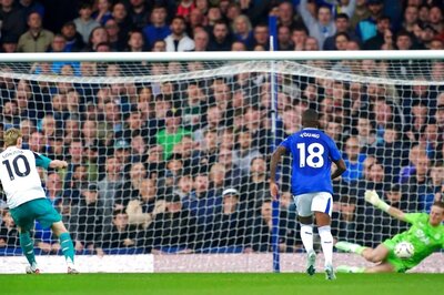 Premier League: Anthony Gordon Misses Penalty as Newcastle United Held Goalless by Everton
