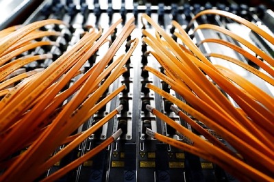 Infrared Links May Replace Wires in Data Centres For Better Connectivity