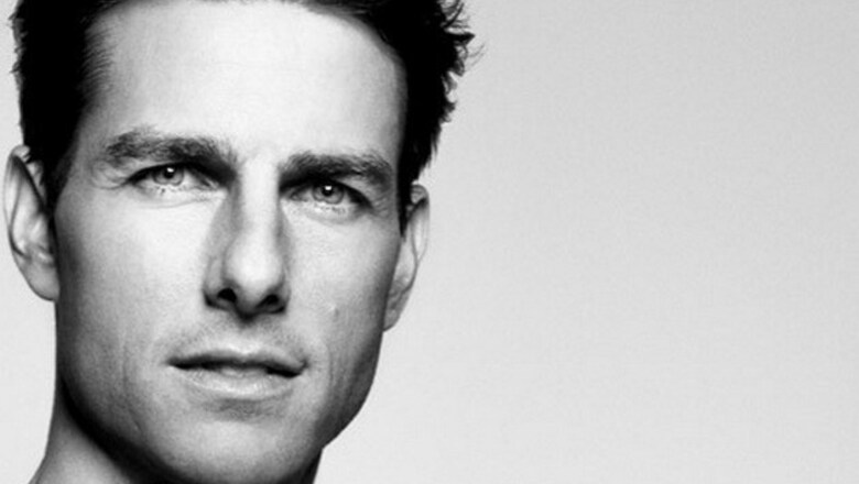 Tom Cruise pays tribute to tsunami victims