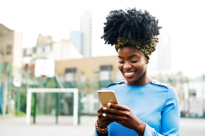 Can Excessive Screen Time Cause Skin Ageing?